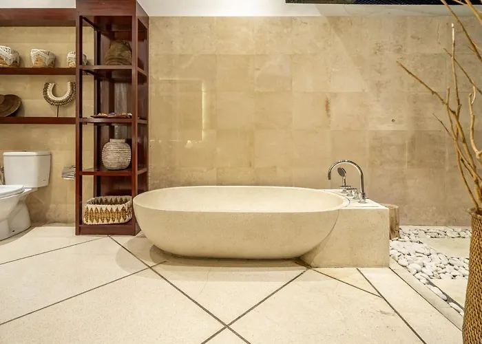 Cemara Spacious 4br Retreat * Seminyak