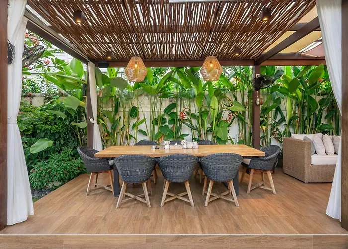 Cemara Spacious 4br Retreat * Seminyak