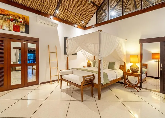 Cemara Spacious 4br Retreat Villa *